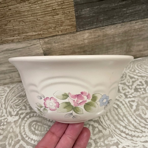 Pfaltzgraff Tea Rose deep cereal dessert Bowl Floral Pink Blue Country Kitchen - Picture 1 of 4